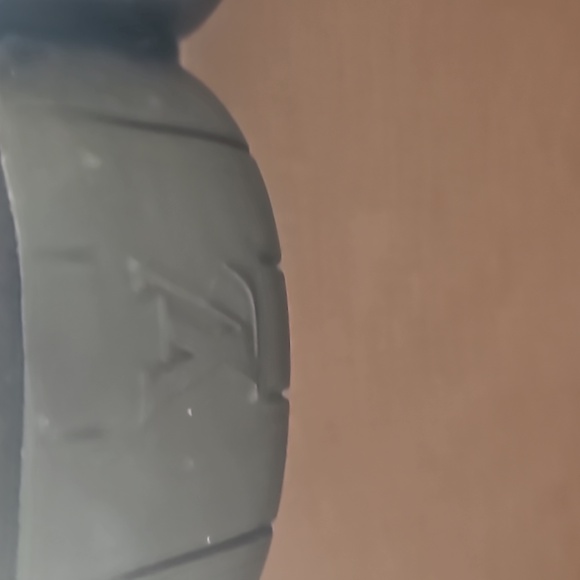 LOUIS VUITTON  Brown suede sneakers  Men's 8 1/2 / Ladies 10 With shoe box - Picture 8 of 16